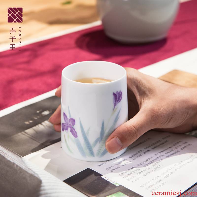 Make white porcelain in jingdezhen kung fu tea tea cup pure manual hand - made household contracted hand master trophy cup