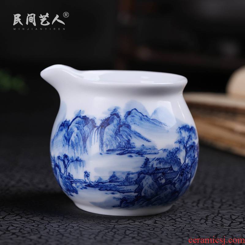 Hand - made points of blue and white porcelain fair keller of tea ware jingdezhen ceramic kung fu tea service parts under the glaze color pure manual tea sets