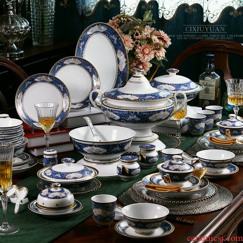 Tableware dishes suit household Korean contracted jingdezhen ceramic bowl chopsticks European creative combination of ipads bowls plates