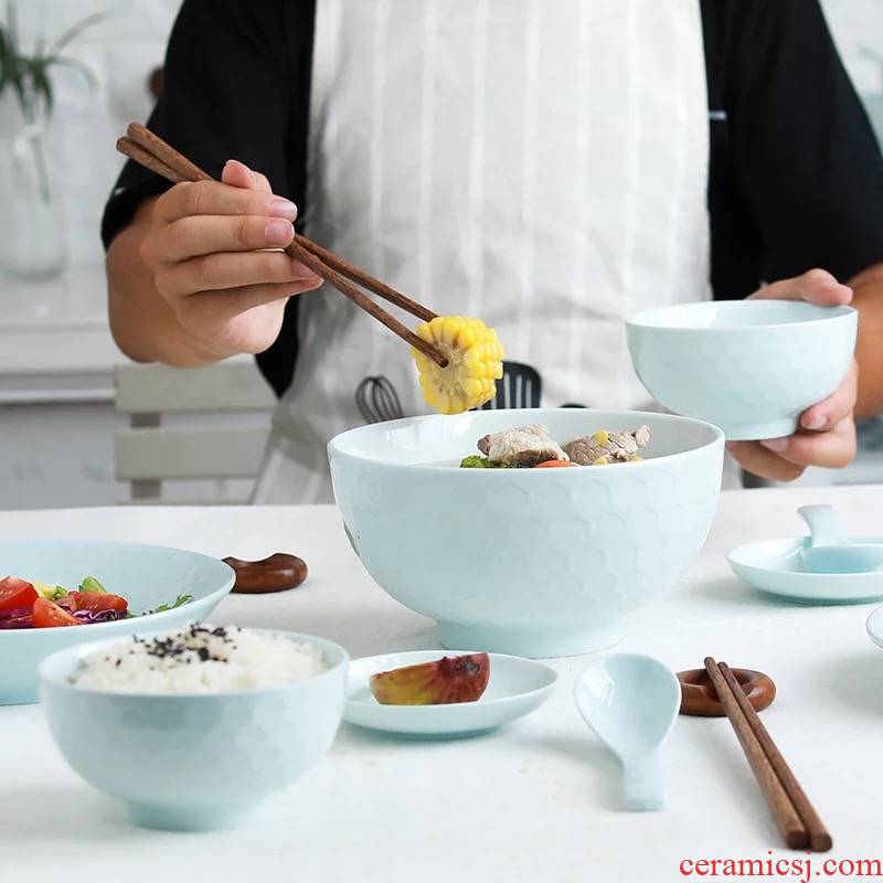Home dishes suit web celebrity ins tableware 4-6 people Japanese small pure and fresh and creative ceramic tableware to eat bread and butter plate