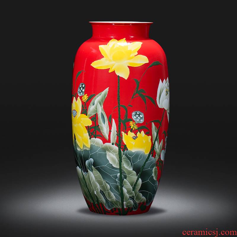 Jingdezhen ceramics of large vases, famous master hand made lotus sitting room adornment is placed large Chinese style