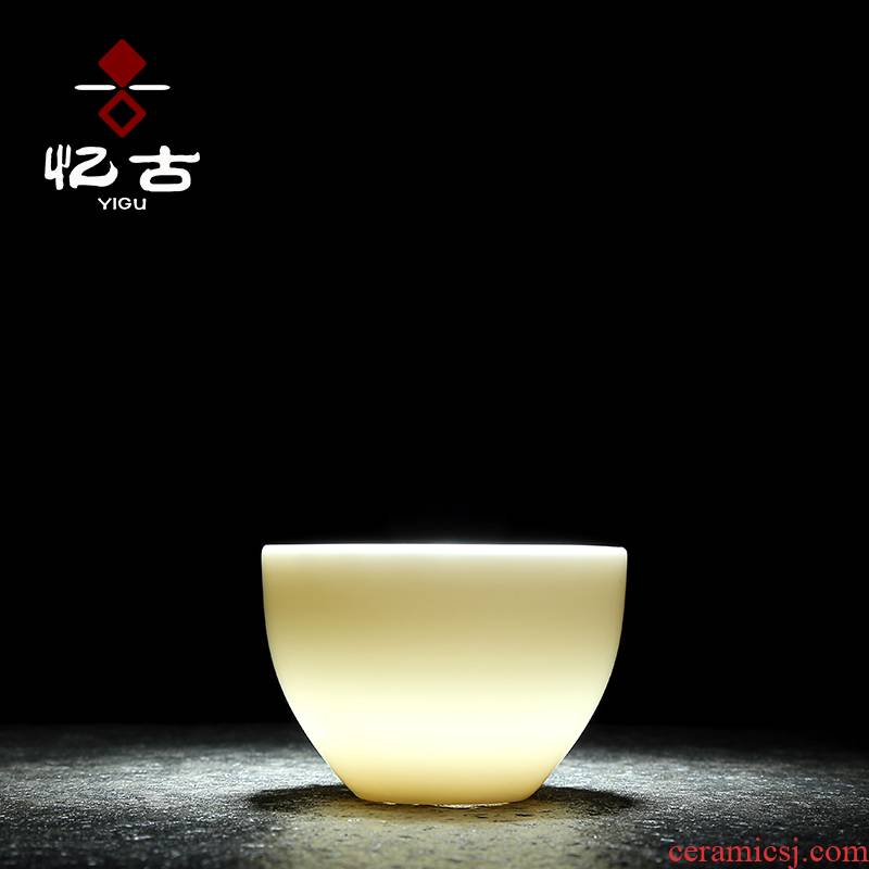 Have ancient white porcelain ceramic cups kung fu tea set domestic cup sample tea cup individual CPU master jade dehua porcelain cup