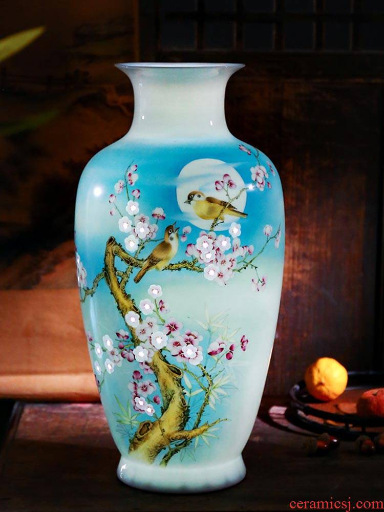 Jingdezhen ceramics famous hand - made thin body new sitting room of Chinese style household vase rich ancient frame furnishing articles decoration gifts