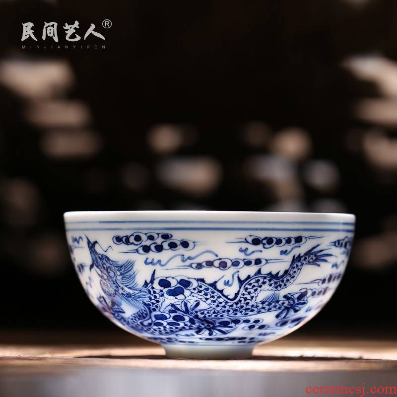 Jingdezhen blue and white porcelain sample tea cup cup large individual pu - erh tea cup hand - made master kung fu tea tea cup single CPU