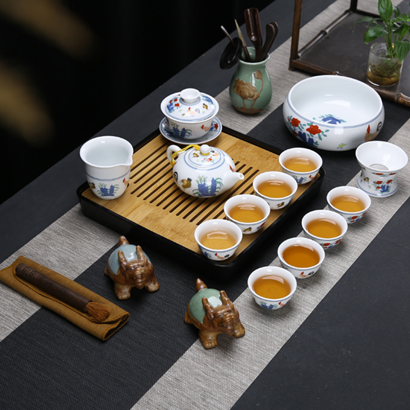 Ming chenghua chicken color bucket cylinder cup kung fu tea set suit household tureen teapot ceramic cups of a complete set of restoring ancient ways