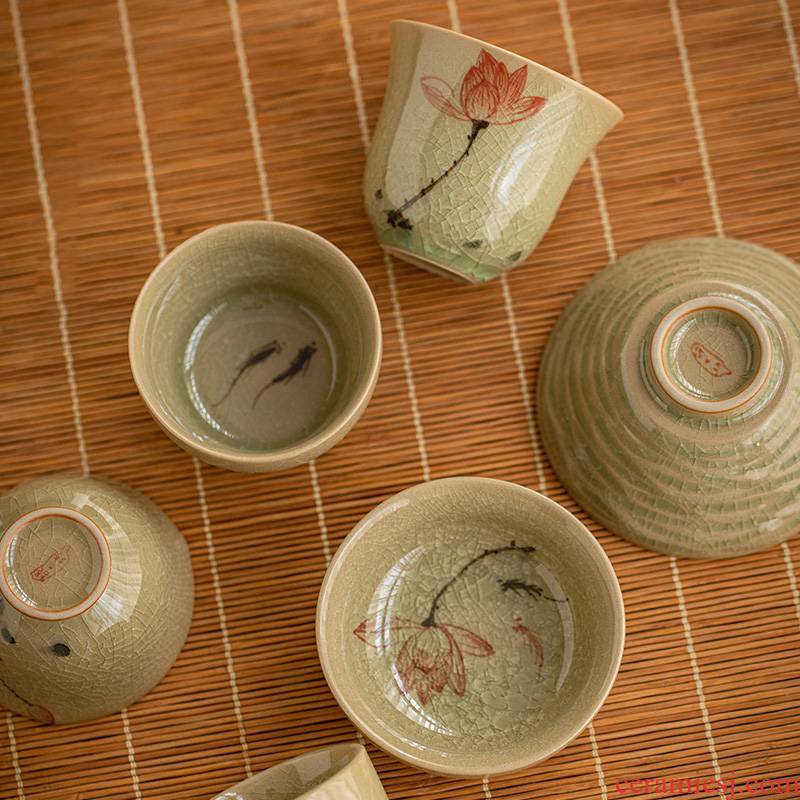 Jingdezhen, the small cup ice crack ceramic up hand - made kung fu master cup of tea light hat cup sample tea cup bowl