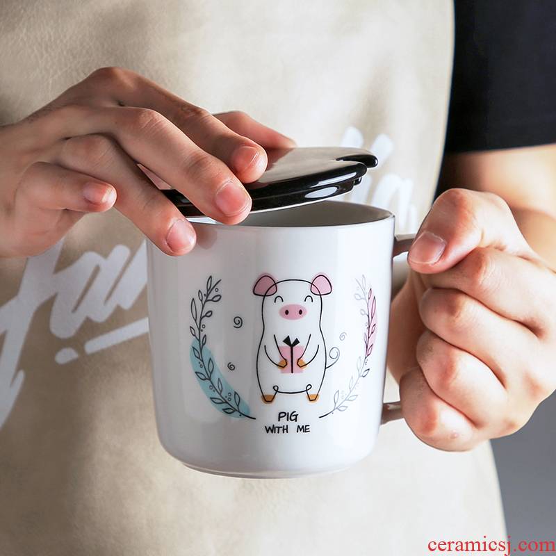 Pig cup creative move trend and lovely cartoon cup girl of contracted ceramic keller with spoon