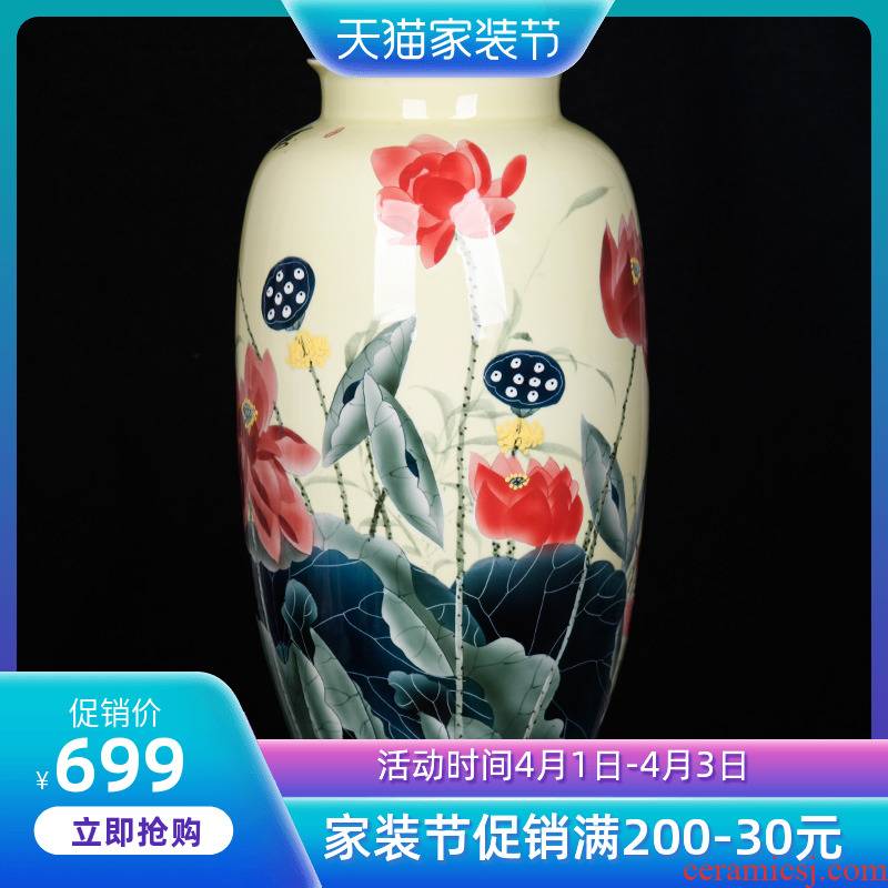 Jingdezhen ceramic new Chinese hand made peony vase decoration place to live in the living room TV cabinet near China