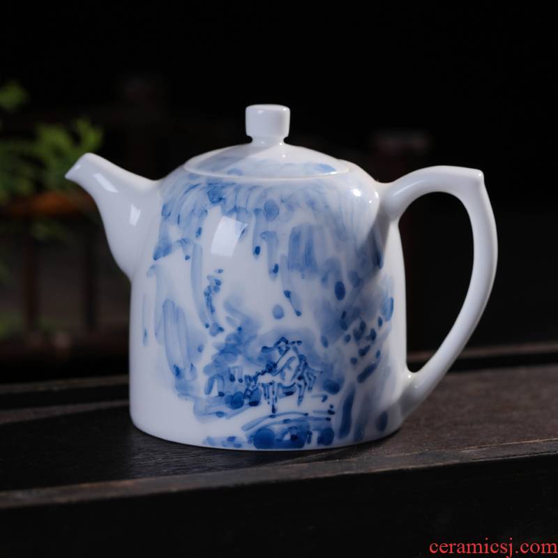 Offered home - cooked Tang Shengyao checking ceramic teapot in jingdezhen porcelain tea kettle hand - made of blue and white porcelain tea set accessories