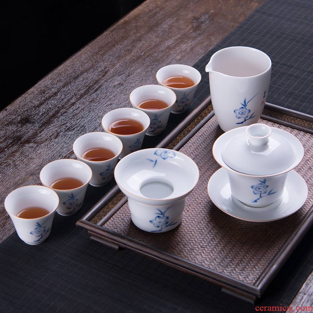 Jingdezhen ceramic tureen tea cups suit white porcelain blue and white porcelain tea set a small set of home sitting room of a complete set of kung fu
