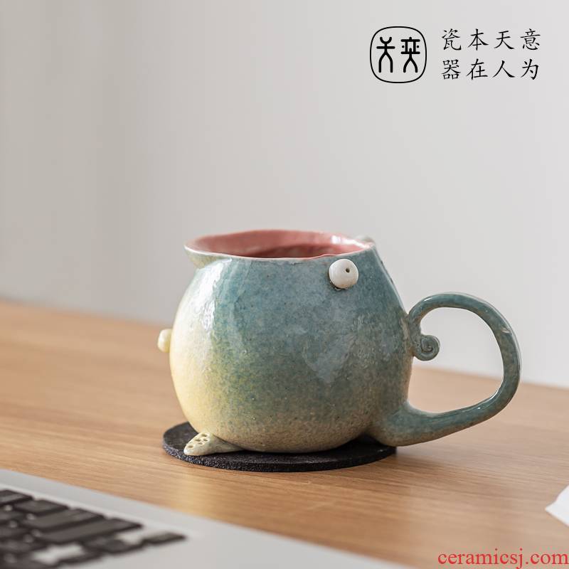 Day Wilson of jingdezhen ceramic little monster series water glass keller cup coffee cup couples creative move trend
