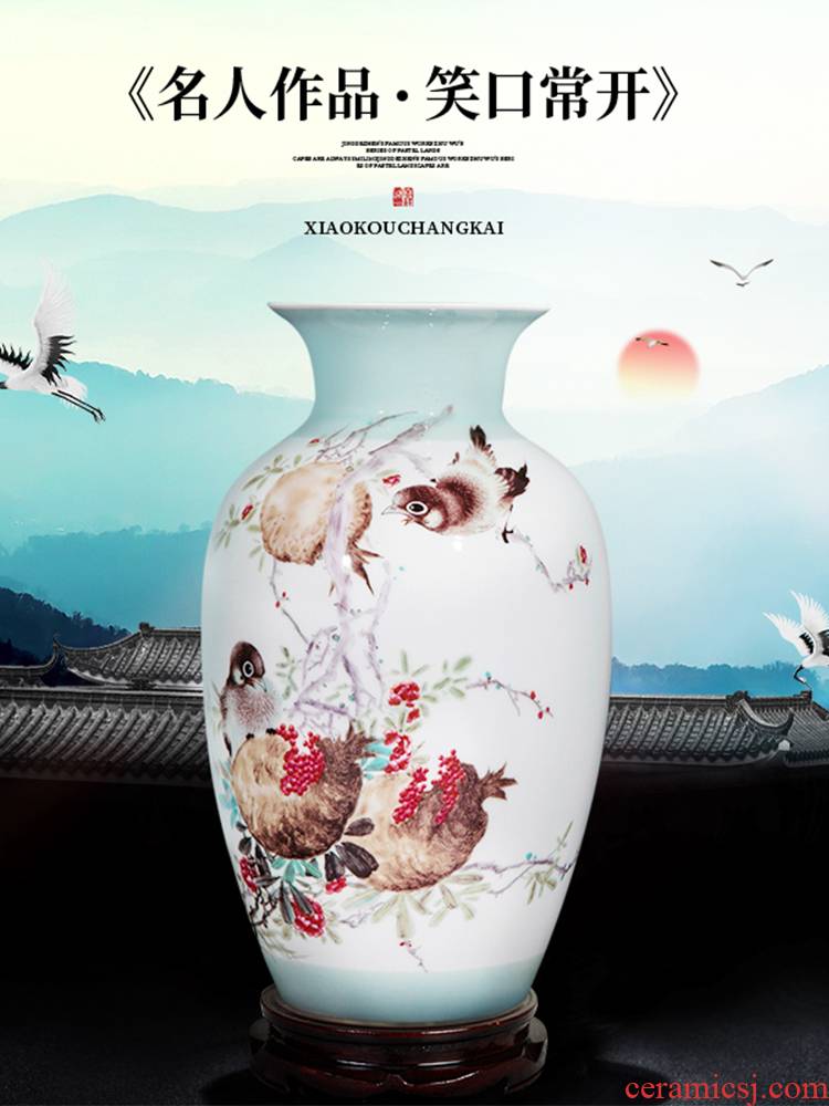 Jingdezhen ceramics powder enamel vase flower arranging place to live in the living room TV cabinet rich ancient frame handicraft ornament