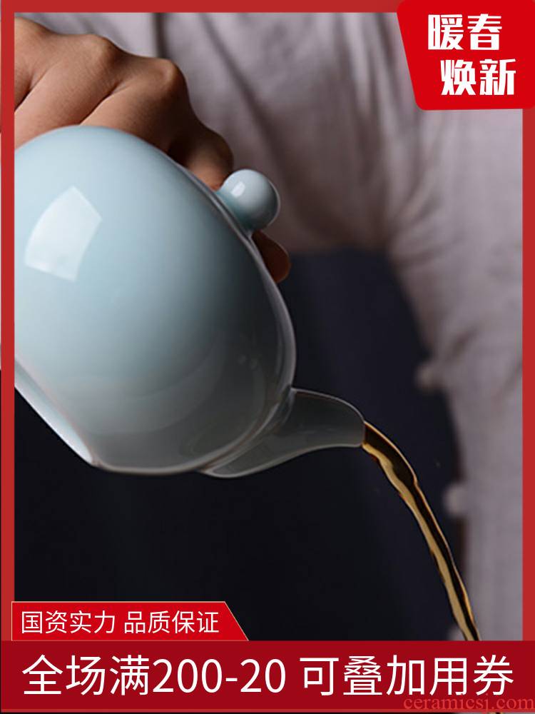 Creative TaoXiChuan jingdezhen ceramic side the kung fu tea set household teapot pure manual pure color