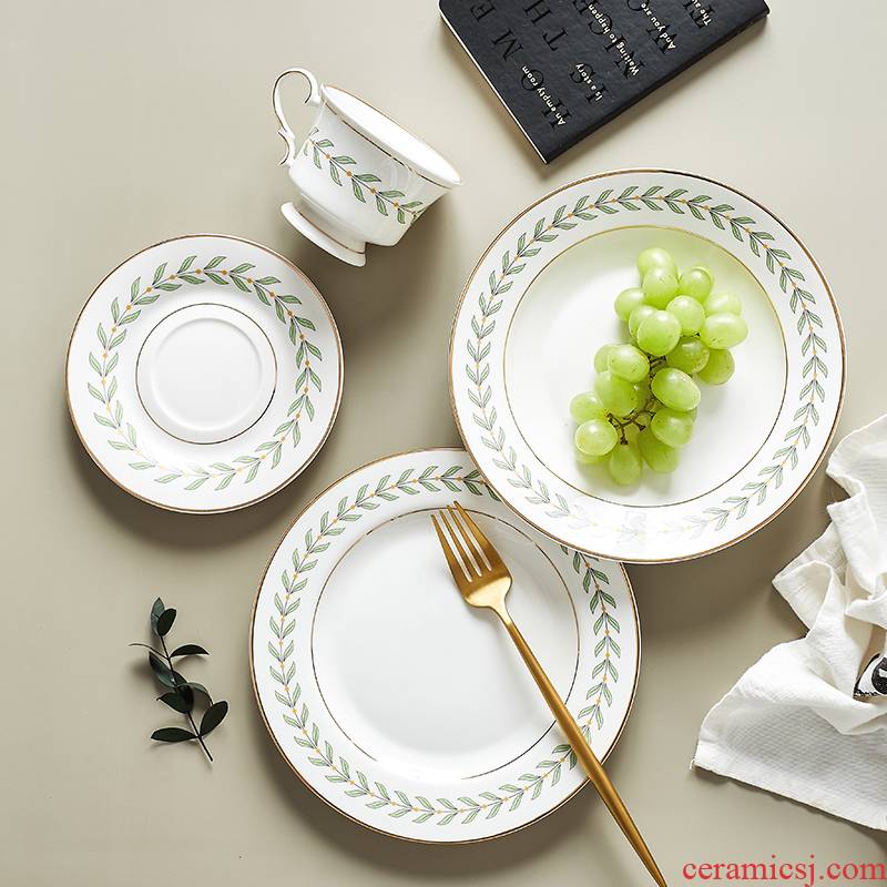 Japanese small and pure and fresh leaves up phnom penh dish household ipads porcelain dish dish INS lace western - style food dish breakfast plate combination