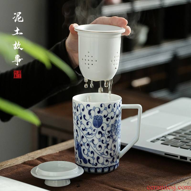 Blue and white porcelain cups cups with cover filter personal mark gifts custom office tea separation of water in a cup