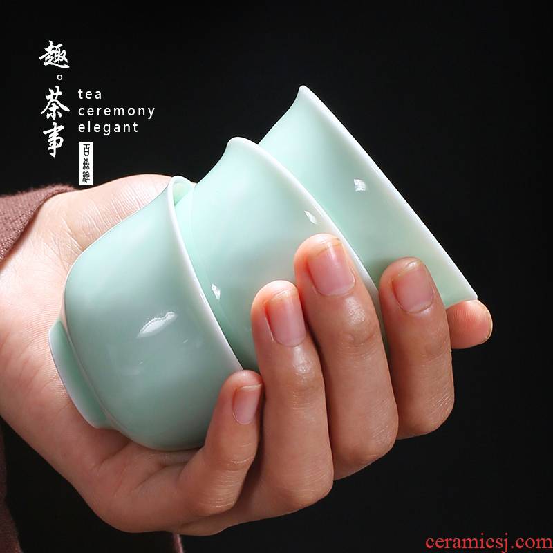 Celadon teacup masters cup sample tea cup small tea light shadow green ceramic kung fu tea set with personal cup hat to the individual