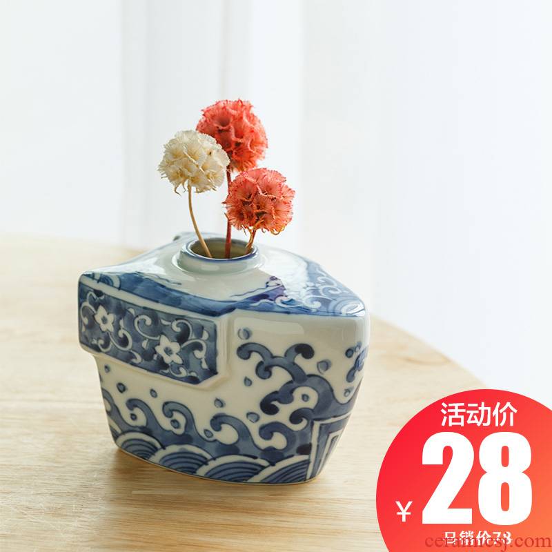 Japanese kaiseki qinghai wave hand - made ceramic vase furnishing articles Japanese living room table dry flowers in the vase