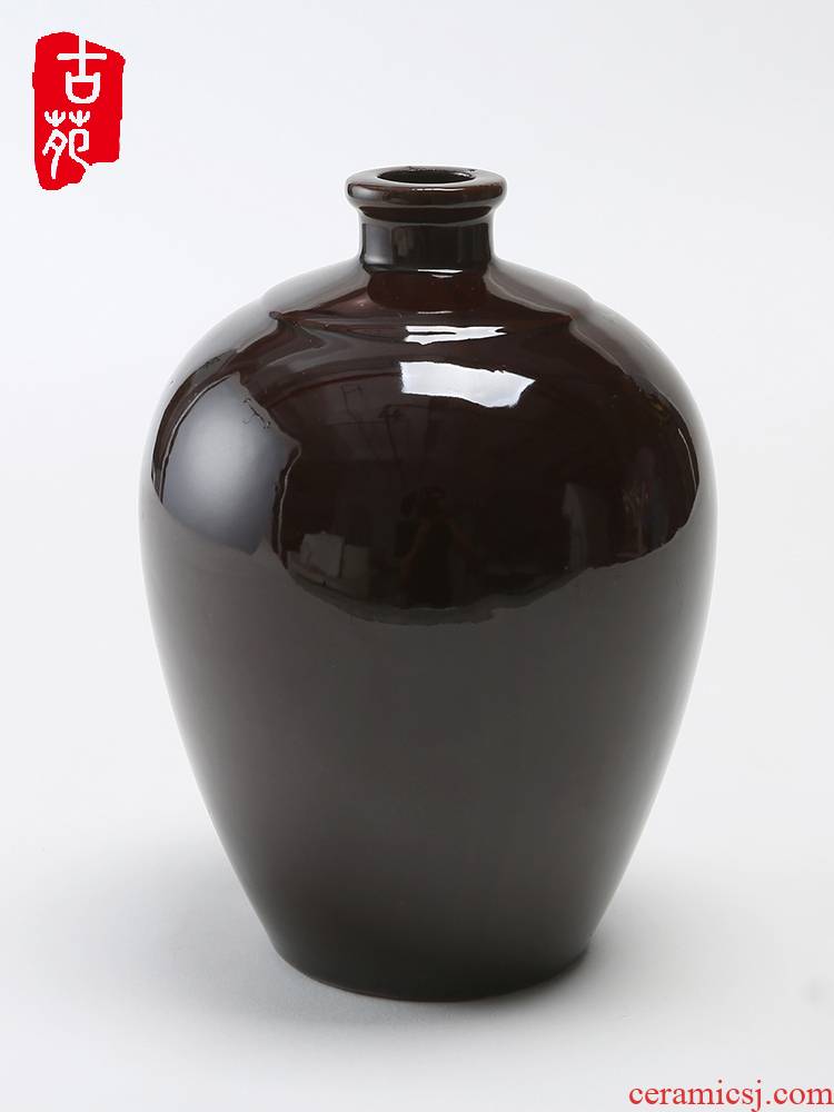 The ancient garden ceramic bottles 1 kg 2 catties 1000 ml earthenware jar liquor bottles of vintage hip shing wine