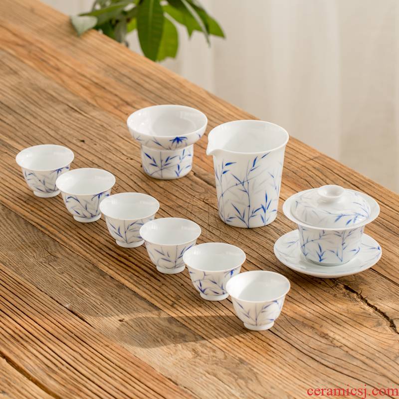 Jingdezhen hand - made tureen kung fu tea set household of Chinese style of blue and white porcelain ceramic cups teapot gift boxes
