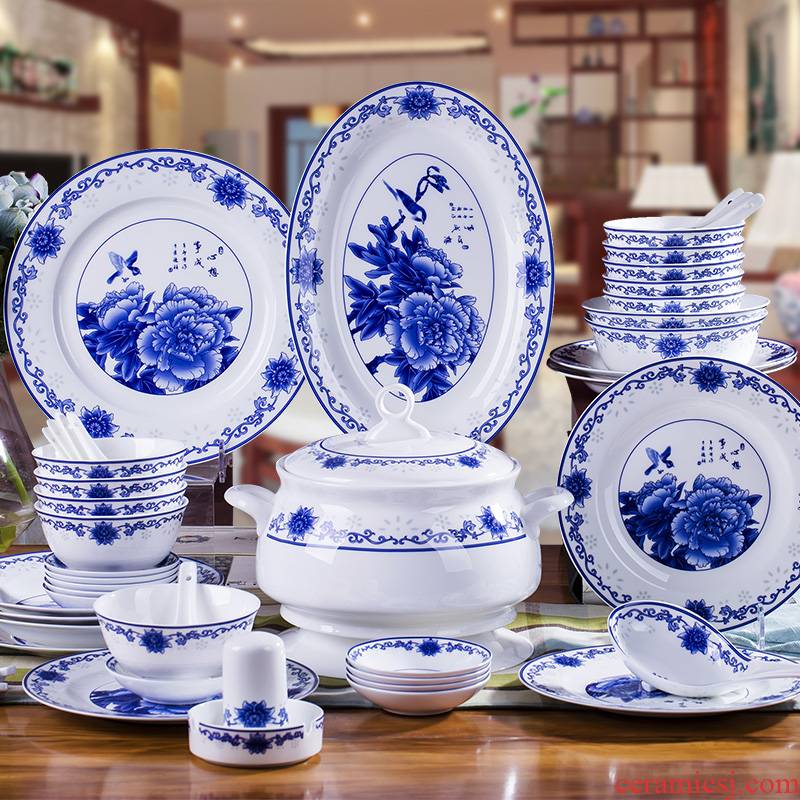 Jingdezhen blue and white porcelain tableware suit 58 skull bowls disc ceramic dishes suit household of Chinese style of high - grade housewarming