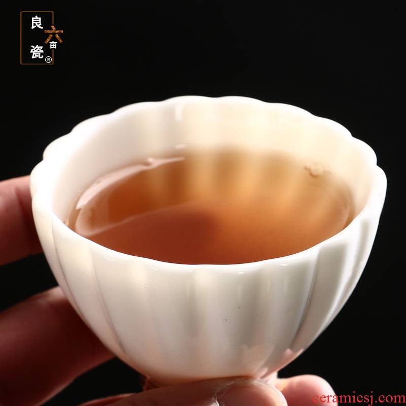 Kung fu tea cup against iron master cup single cup white porcelain retro individual cup suet jade porcelain gifts