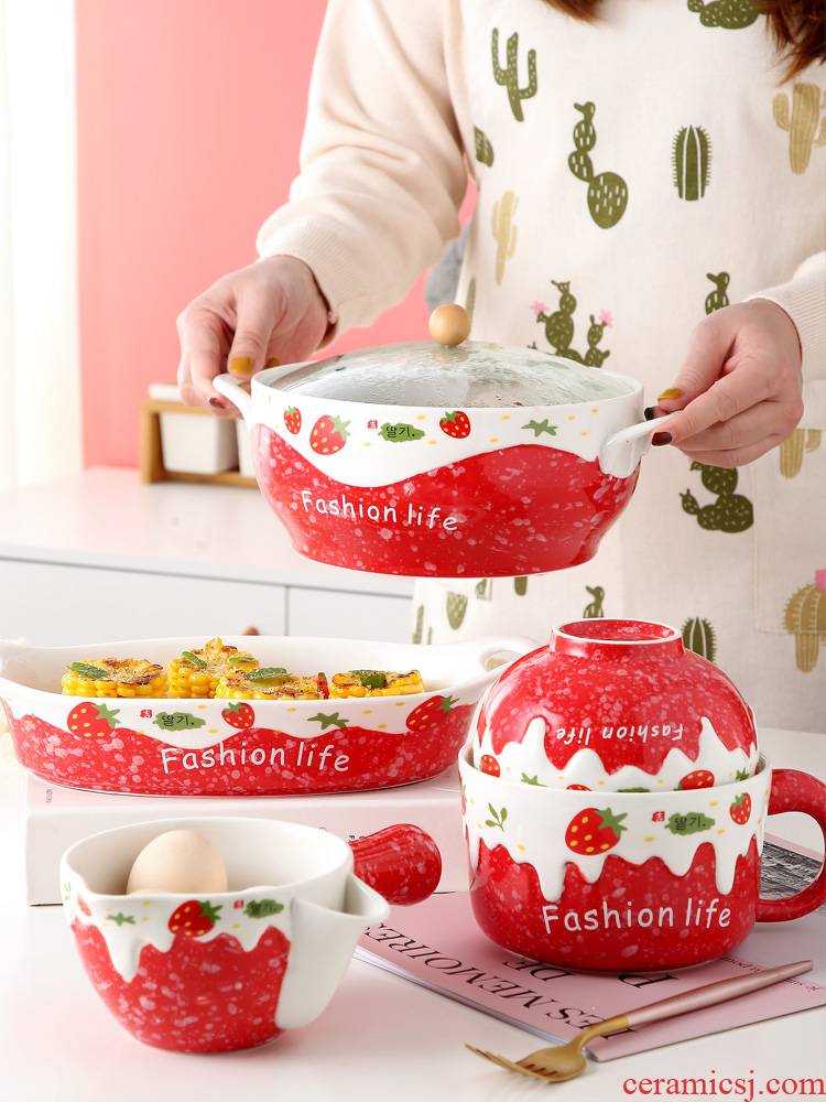 Ceramic bowl with a single, lovely strawberry students creative move eat mercifully rainbow such as bowl with cover with the handle cutlery