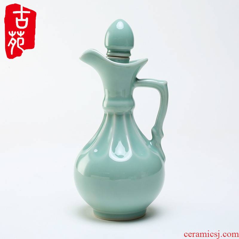 A kilo installed Chinese wine vintage ancient palace archaize ceramic small bottle home old celadon jar of furnishing articles