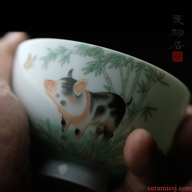 Limited view of flavor blessing blessing pig cup pig year zodiac glass of jingdezhen hand - made famille rose porcelain cups