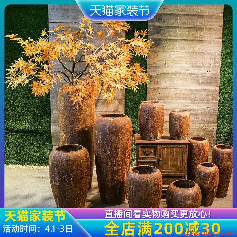 Jingdezhen of large coarse pottery vase nostalgia industry wind restoring ancient ways decorative flower implement sample room has a large flower receptacle
