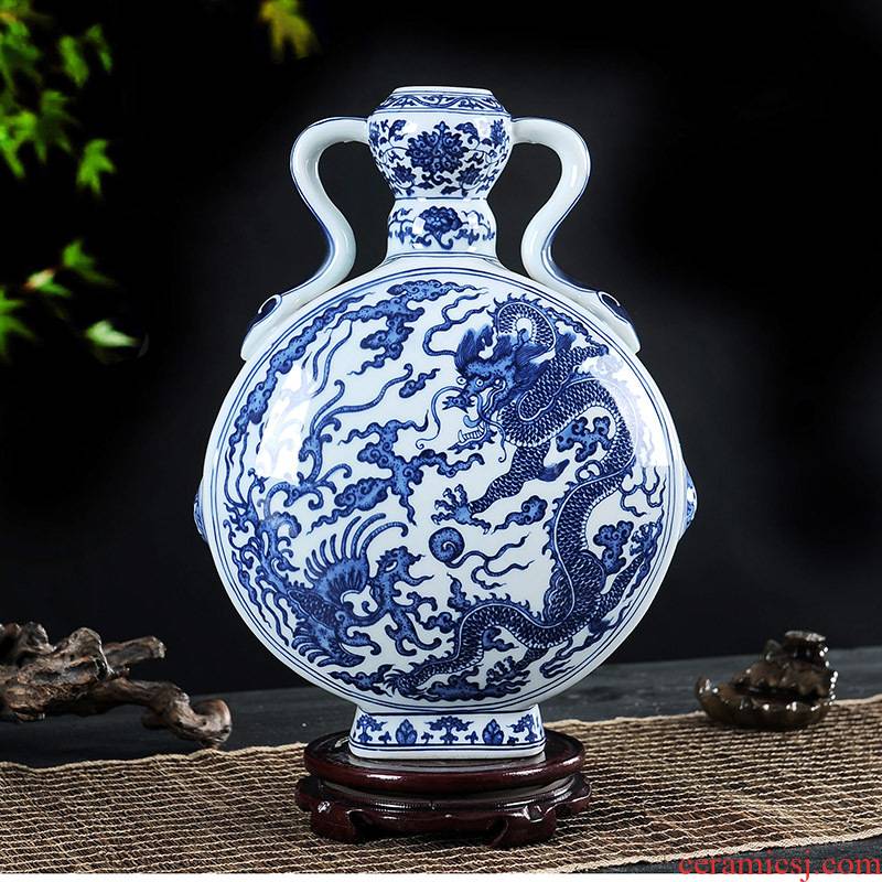 Creative flat pot furnishing articles vase jingdezhen imitation the qing classical Chinese style restoring ancient ways of blue and white porcelain sitting room furnishings archaize porcelain