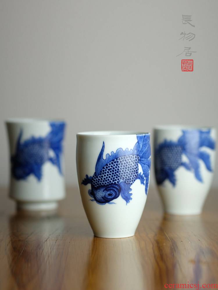 Offered home - cooked taste at jingdezhen blue and white marriage manual hand - made ceramic mugs individual cup tea cup