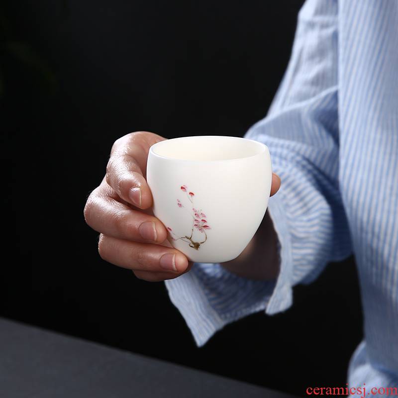 Dehua white porcelain cup sample tea cup hand - made ceramic masters cup tea master hand, kung fu tea pu - erh tea cup