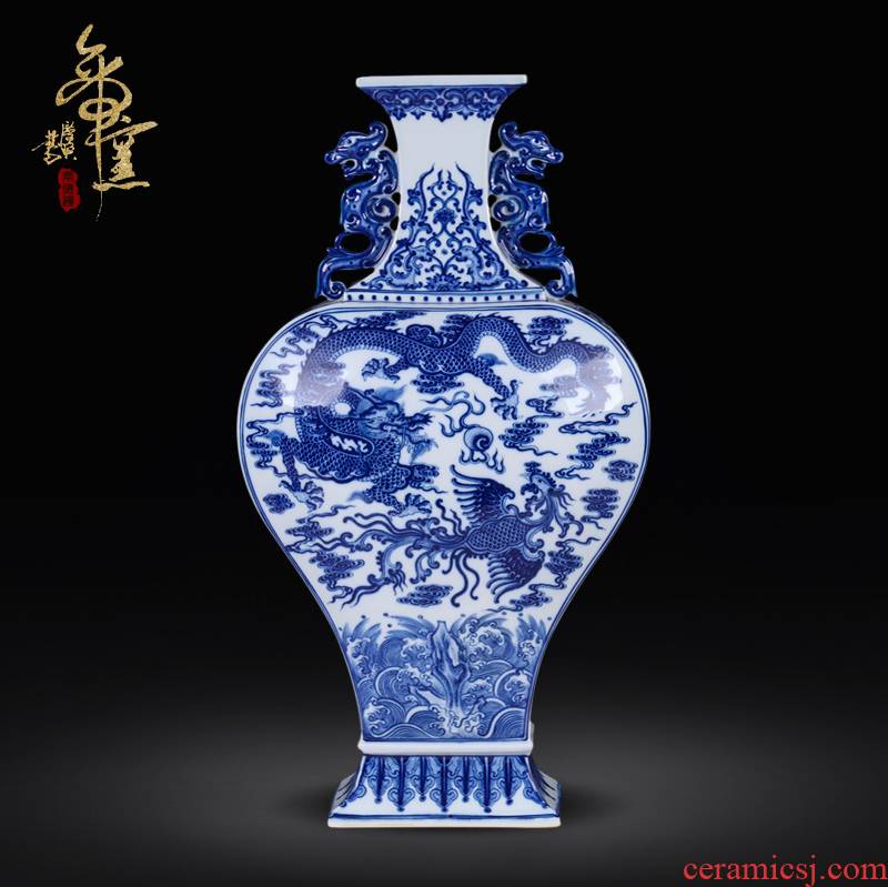 Jingdezhen ceramic antique blue - and - white longfeng drama series bottle mascot flower arranging new Chinese style sitting room adornment is placed
