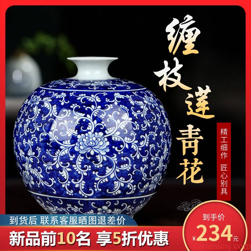 Chinese antique blue and white porcelain of jingdezhen ceramics vase sitting room household flower arranging study porch decoration furnishing articles