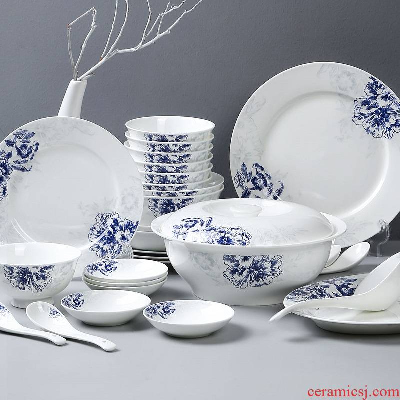 Blue and white porcelain tableware suit Chinese ipads bowls household consists of jingdezhen ceramic dishes suit, jade 3.0