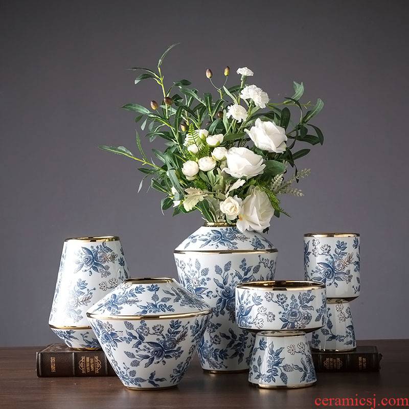 New Chinese style blue and white porcelain ceramic vases, flower art flower arranging high - grade sitting room of Chinese style dining - room art adornment is placed by hand