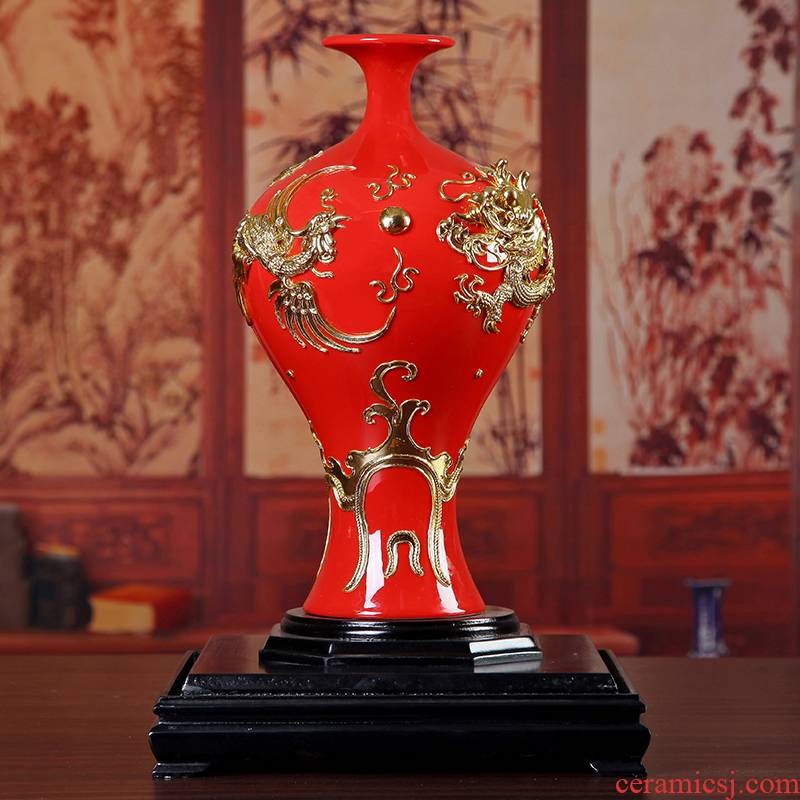Really sheng Chinese red paint line carve red beauty bottle in extremely good fortune of the big wedding gift wedding ceramic arts and crafts