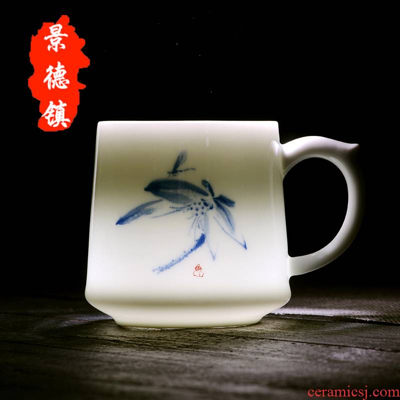 Jingdezhen ceramic cups with cover with blue and white porcelain keller) office tea cup household glass gifts