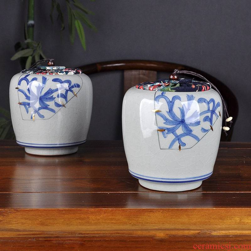 Small POTS of moistureproof restoring ancient ways of jingdezhen blue and white porcelain ceramic half jins caddy fixings home with cover pu - erh tea storage