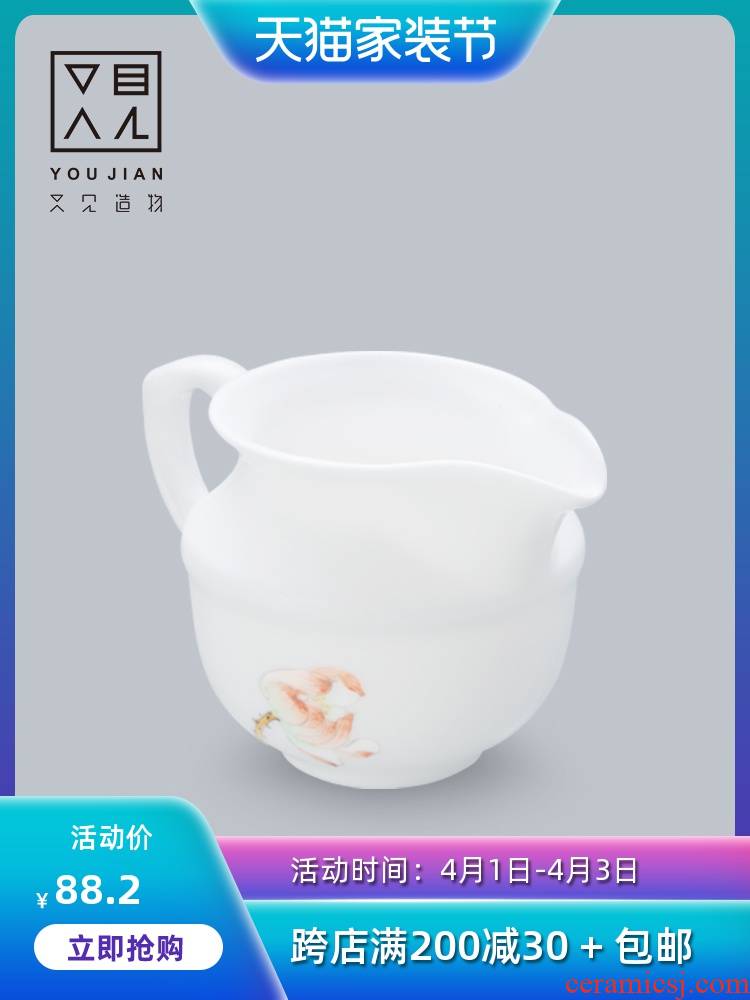And you see white porcelain creation hand - made ceramic fair keller of tea, tea sea creative feature kung fu tea set spare parts