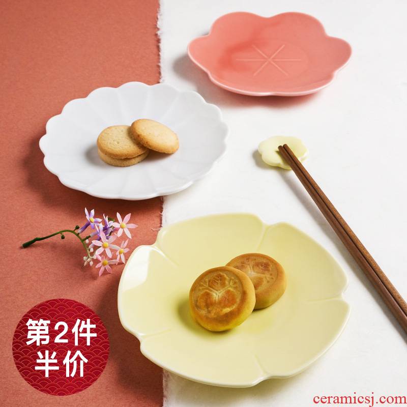 Sakura Japanese tableware creative household ceramics dessert all imported from Japan small plate plate plate cake plate
