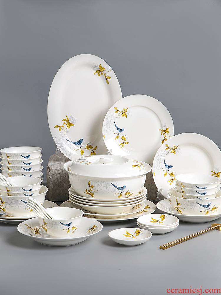 Jingdezhen ceramic tableware suit Chinese dishes chopsticks contracted for four dishes suit household six combination qiu jin