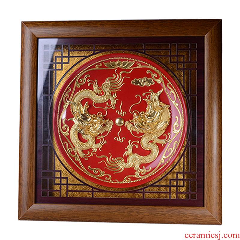 Really sheng Chinese red paint line carve longfeng during the quotation hang dish decorate wall creative home sitting room ceramics handicraft