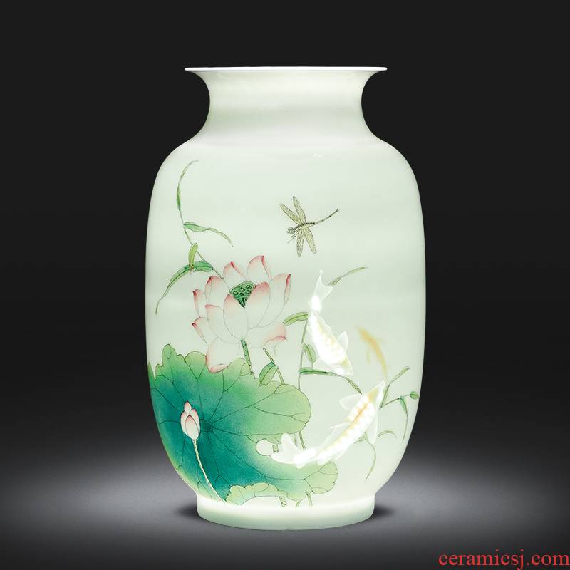 The Master of jingdezhen ceramics from thin foetus vase hand - made years wining the new Chinese style home sitting room adornment is placed