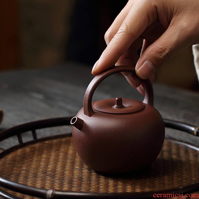 Cloud Cloud Wu Yafei 】 the it undressed ore purple clay tea set is a type manual home tea kettle