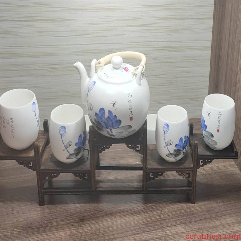 Jingdezhen porcelain tea set. 580