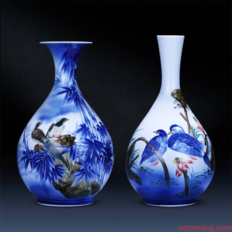 Jingdezhen ceramics handpainted stripes Chinese modern blue and white porcelain vase household flower adornment furnishing articles