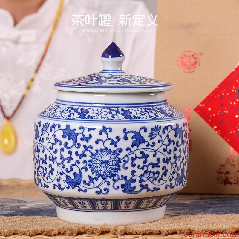 Blue and white porcelain tea pot ceramic small seal tank storage tanks large 1 catty put it old white tea tea POTS