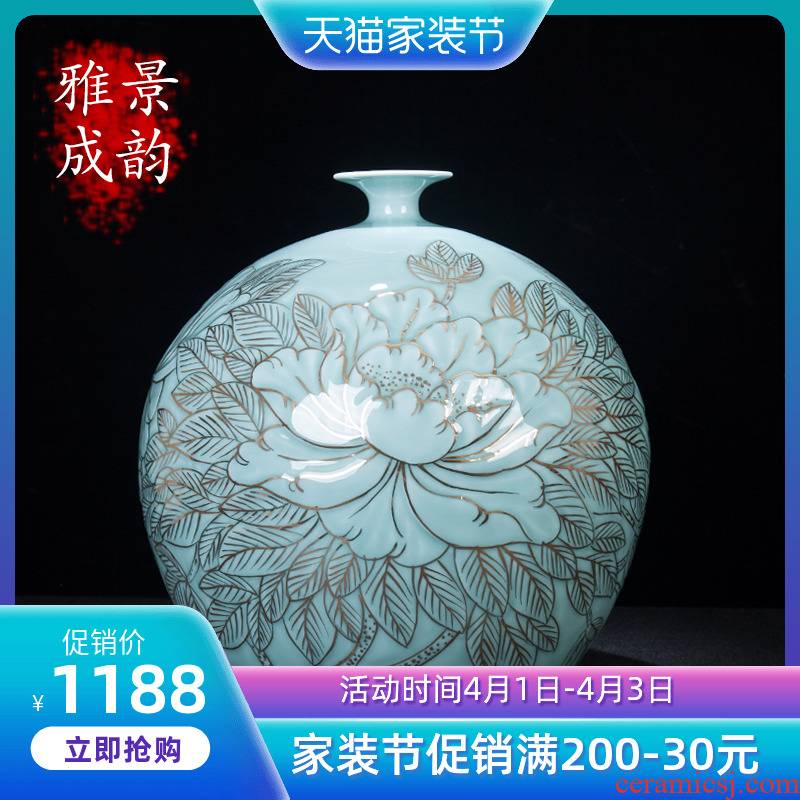 The New Chinese blue and white porcelain of jingdezhen ceramic paint peony vases, home furnishing articles large sitting room porch decoration