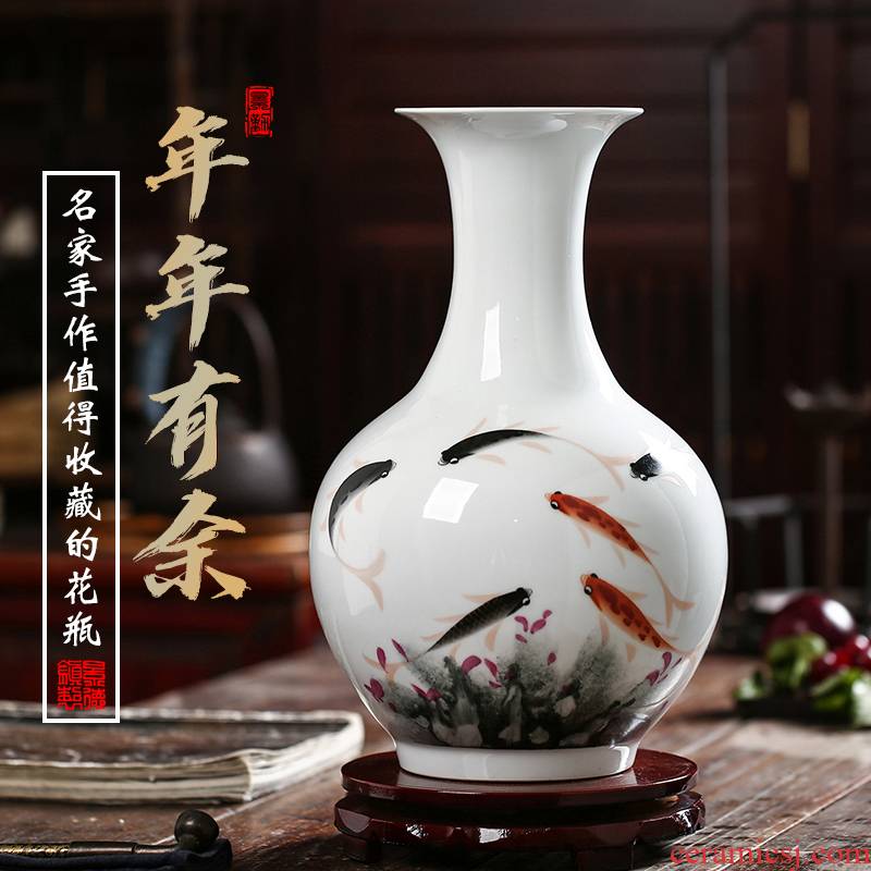 Jingdezhen ceramics vase sitting room adornment hand - made of new Chinese famille rose more than decoration flower arrangement furnishing articles every year